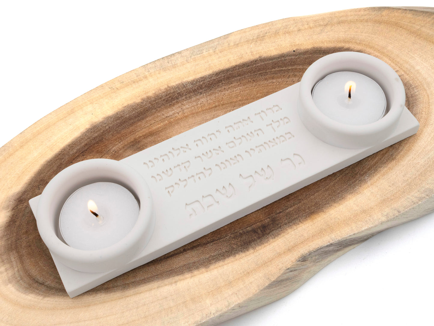 סדר הדלקת נרות שבת מגש ופמוטים